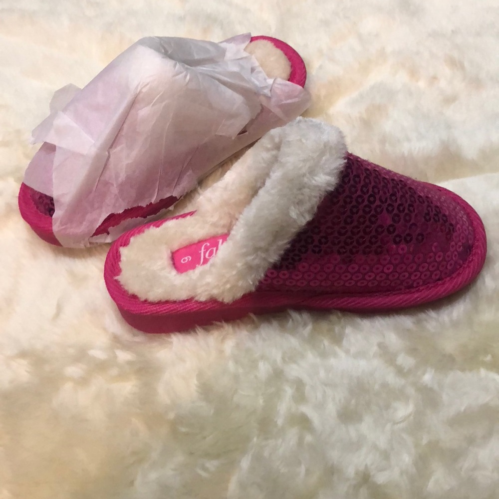 Pink sequins slippers